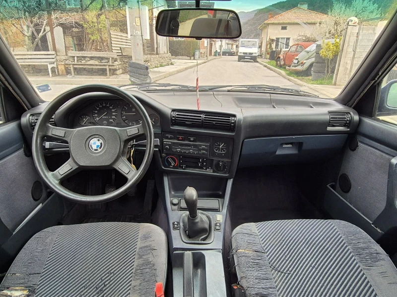 BMW 316 I, снимка 12 - Автомобили и джипове - 48263961