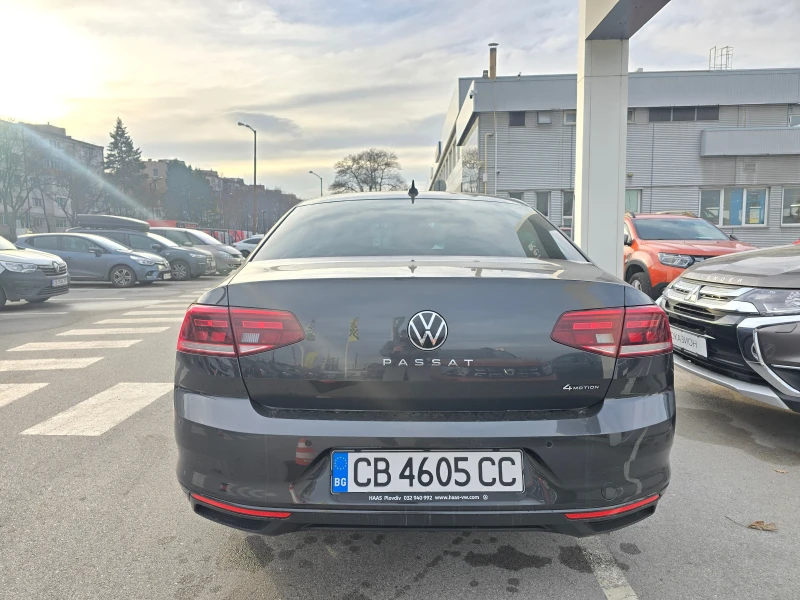 VW Passat 2.0 TDI 4motion, снимка 4 - Автомобили и джипове - 48878177