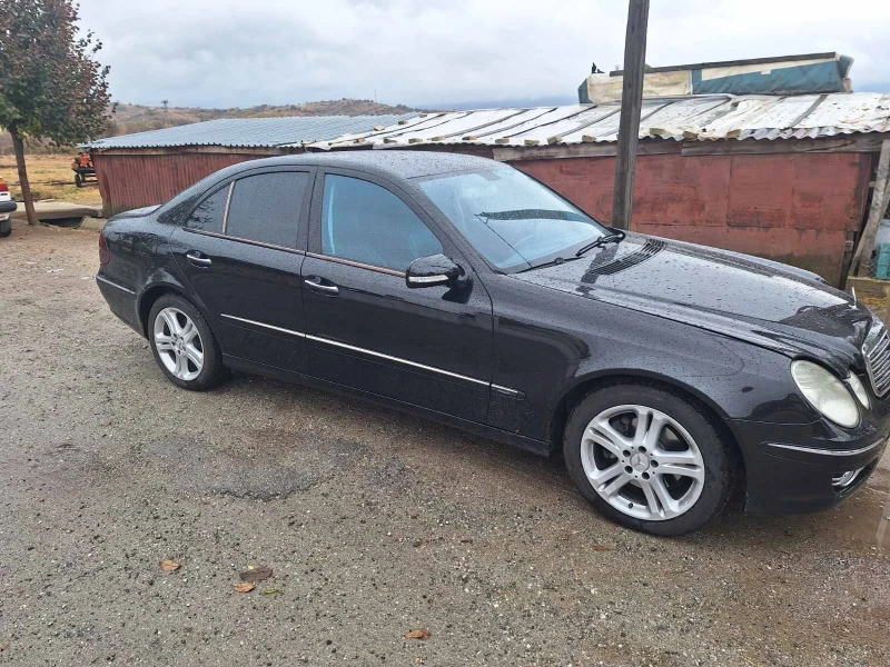 Mercedes-Benz E 320
