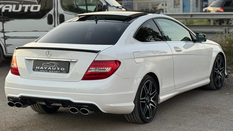 Mercedes-Benz C 250 CDI= 63 AMG= DISTRONIC= KEYLESS= PANORAMA= BLIND S, снимка 5 - Автомобили и джипове - 51750305