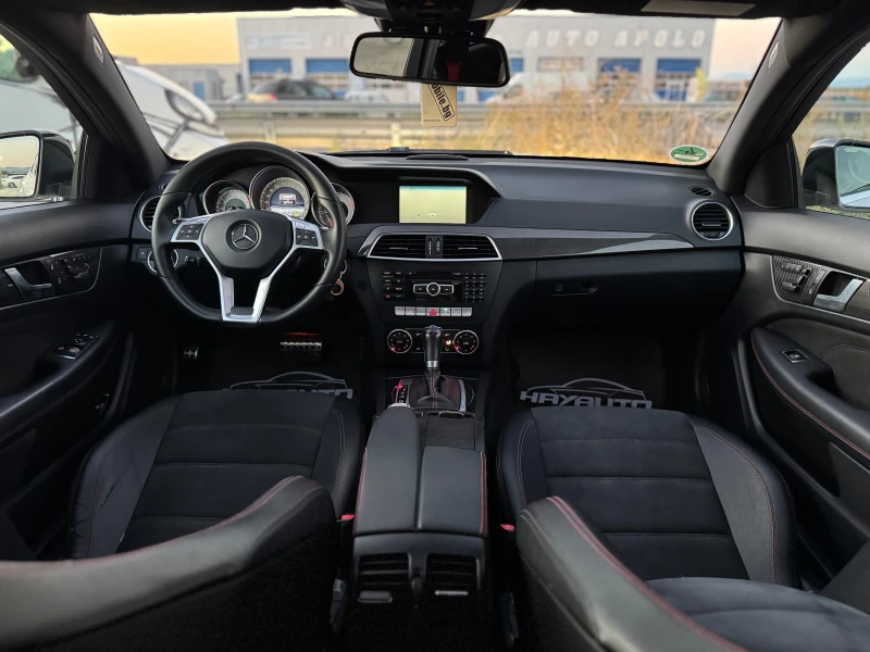 Mercedes-Benz C 250 CDI= 63 AMG= DISTRONIC= KEYLESS= PANORAMA= BLIND S, снимка 10 - Автомобили и джипове - 51750305