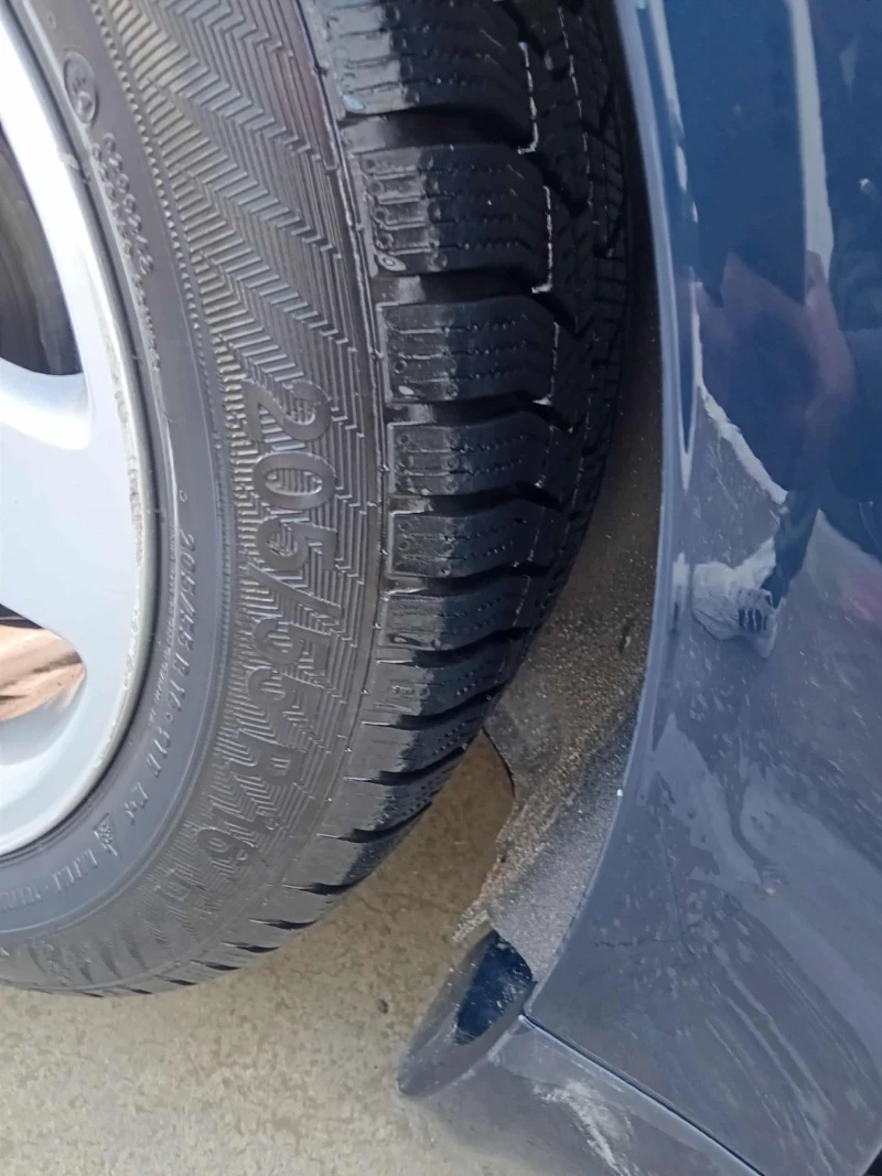 Audi A4 2.0 TDI, снимка 7 - Автомобили и джипове - 52381218