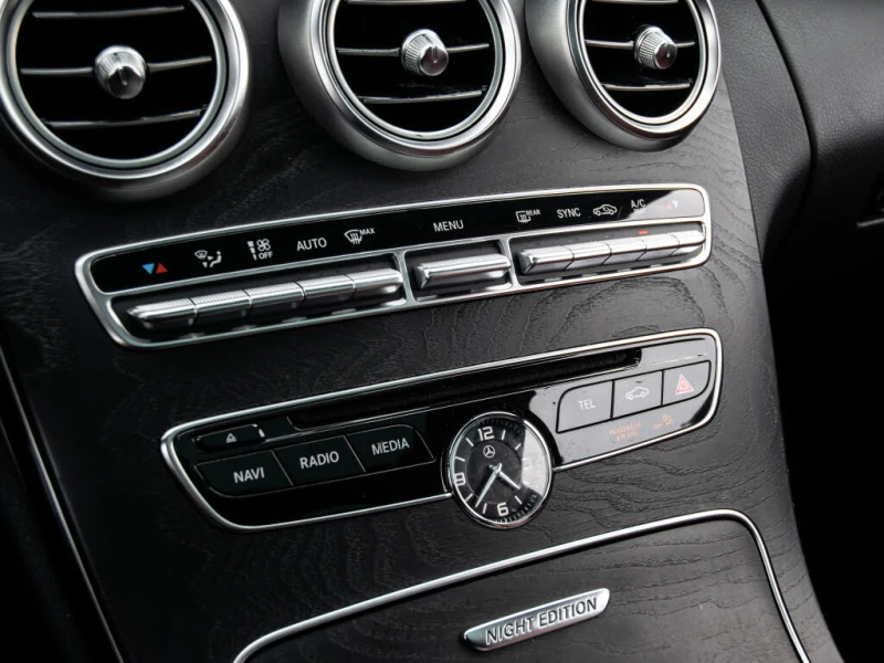 Mercedes-Benz C 43 AMG Coupe 4MATIC* АвтоКредит (ЦЕНА ДО БГ), снимка 14 - Автомобили и джипове - 52555895