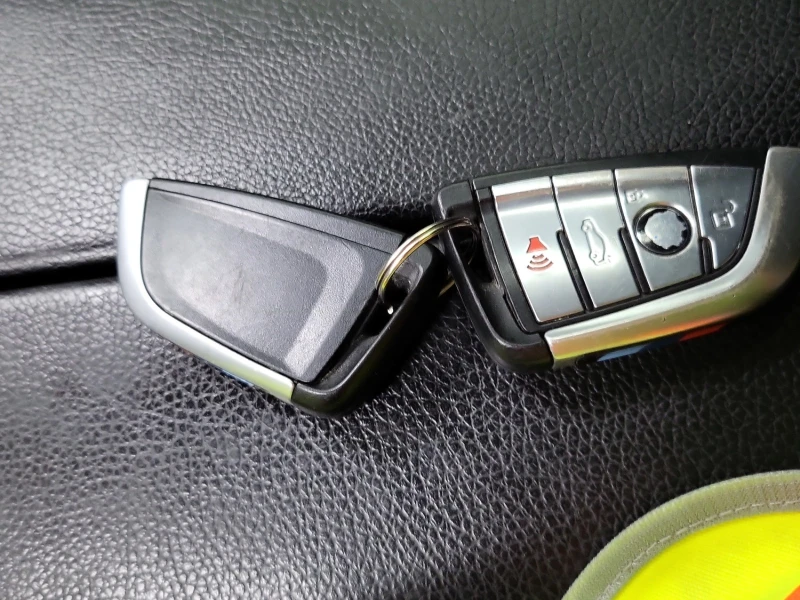 BMW 540 i xDrive* M-Pack* DIGITAL* CARFAX* АВТОКРЕДИТ* , снимка 14 - Автомобили и джипове - 52694968