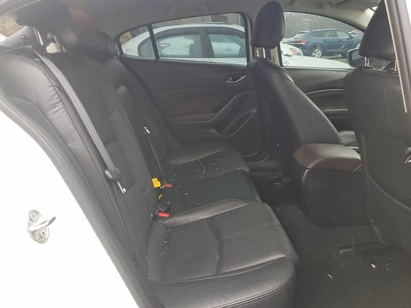 Mazda 3 2.5L 4 Front Wheel Drive | Mobile.bg � ����������� 10