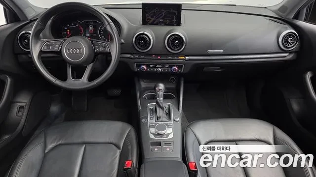 Audi A3 40 TFSI, АВТОКРЕДИТ, ЦЕНА до БГ, снимка 7 - Автомобили и джипове - 56060356