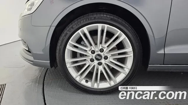 Audi A3 40 TFSI, АВТОКРЕДИТ, ЦЕНА до БГ, снимка 5 - Автомобили и джипове - 56060356