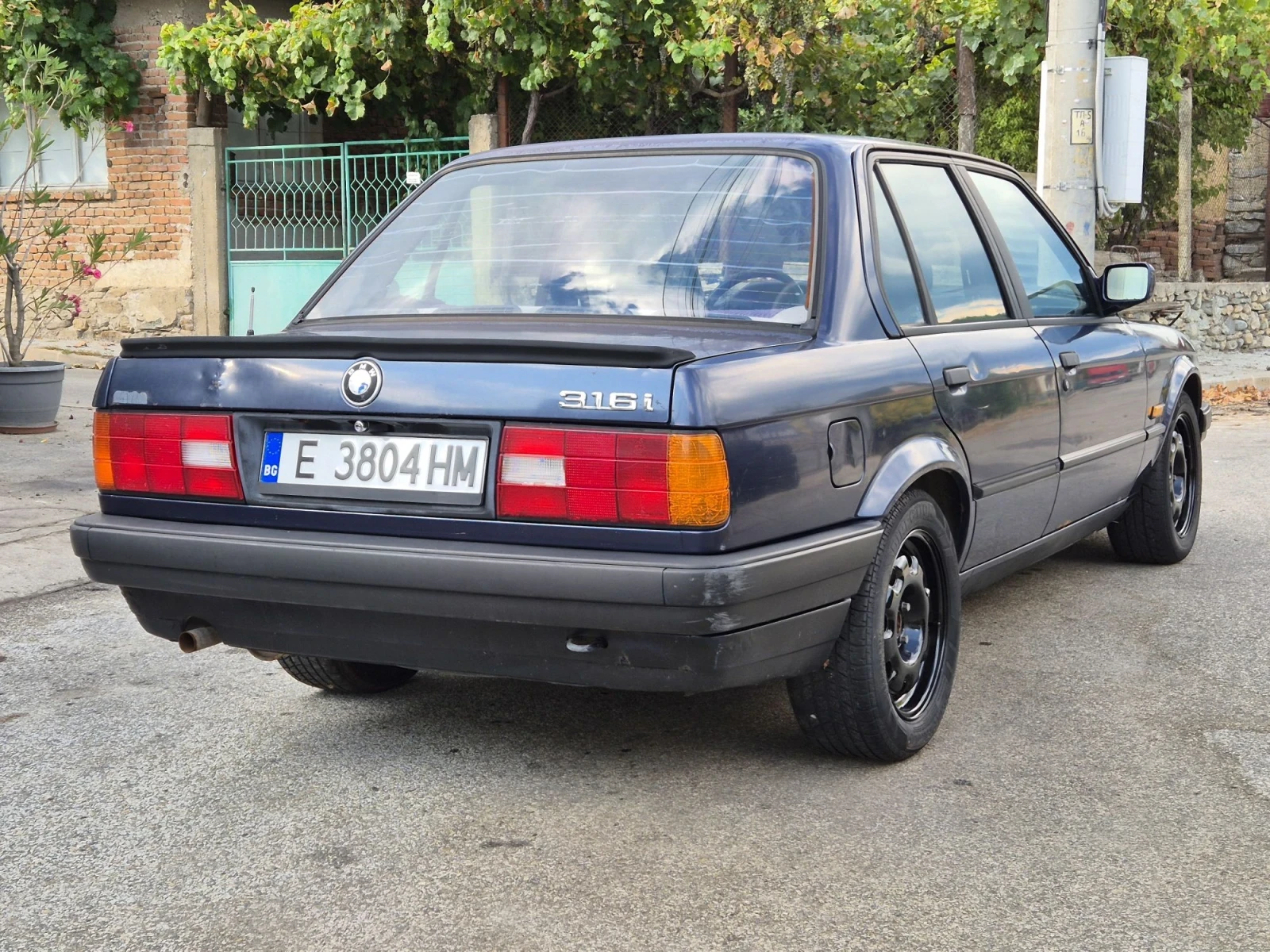 BMW 316 I, снимка 4 - Автомобили и джипове - 48263961
