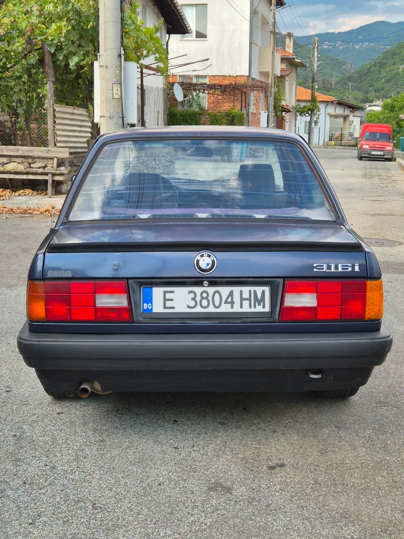 BMW 316 I, снимка 5 - Автомобили и джипове - 48263961
