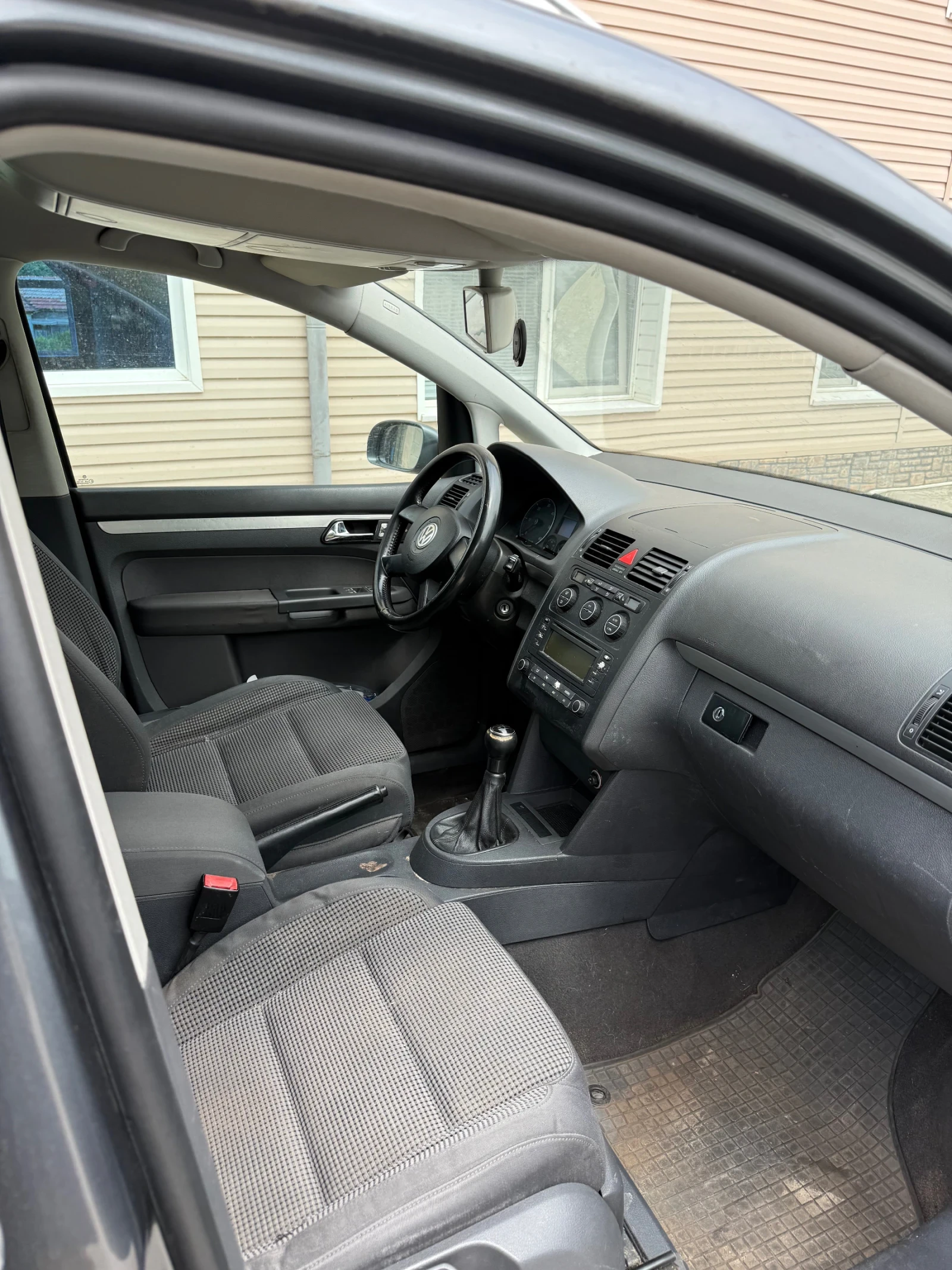 VW Touran  - изображение 5
