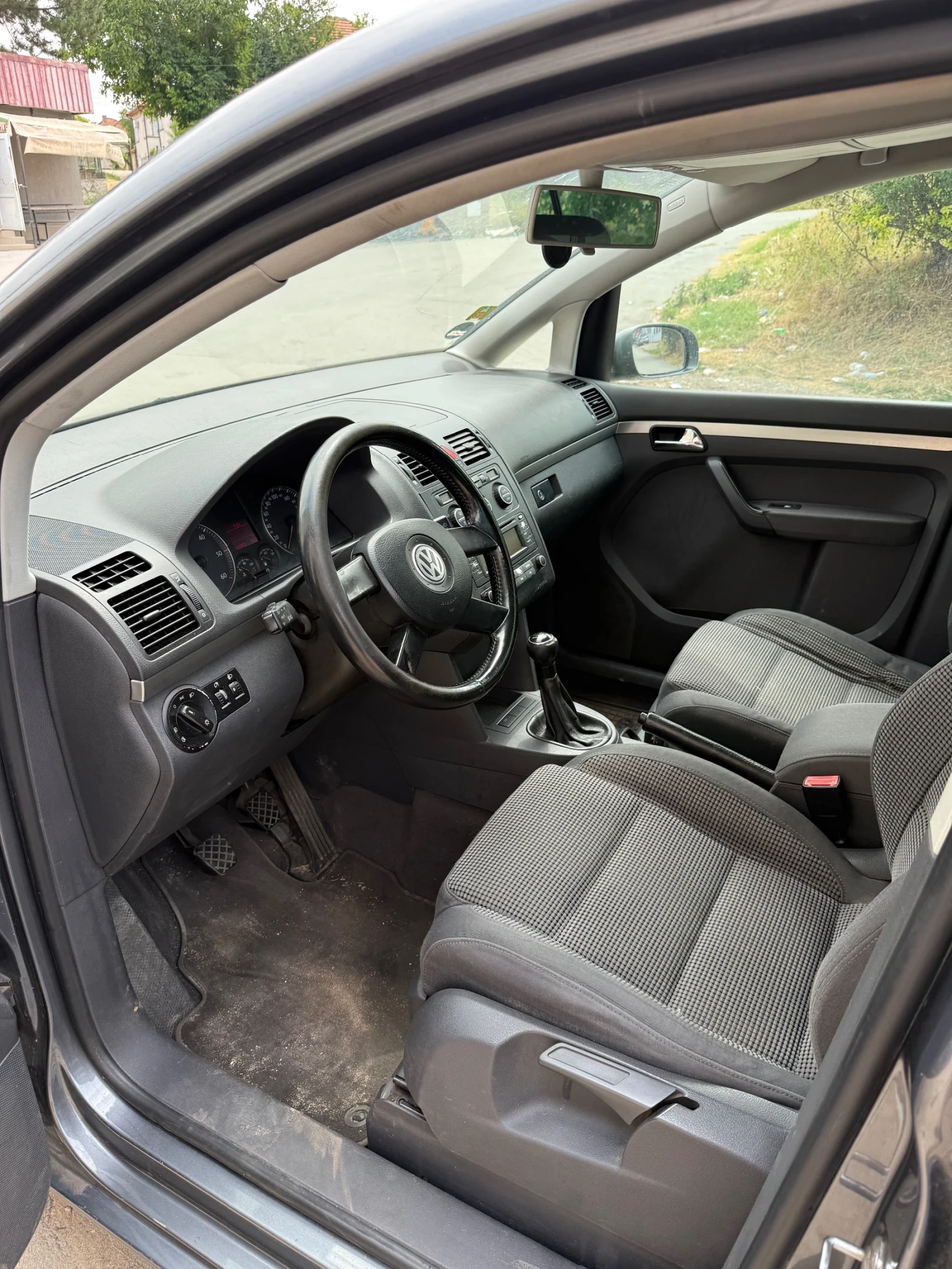 VW Touran  - изображение 4