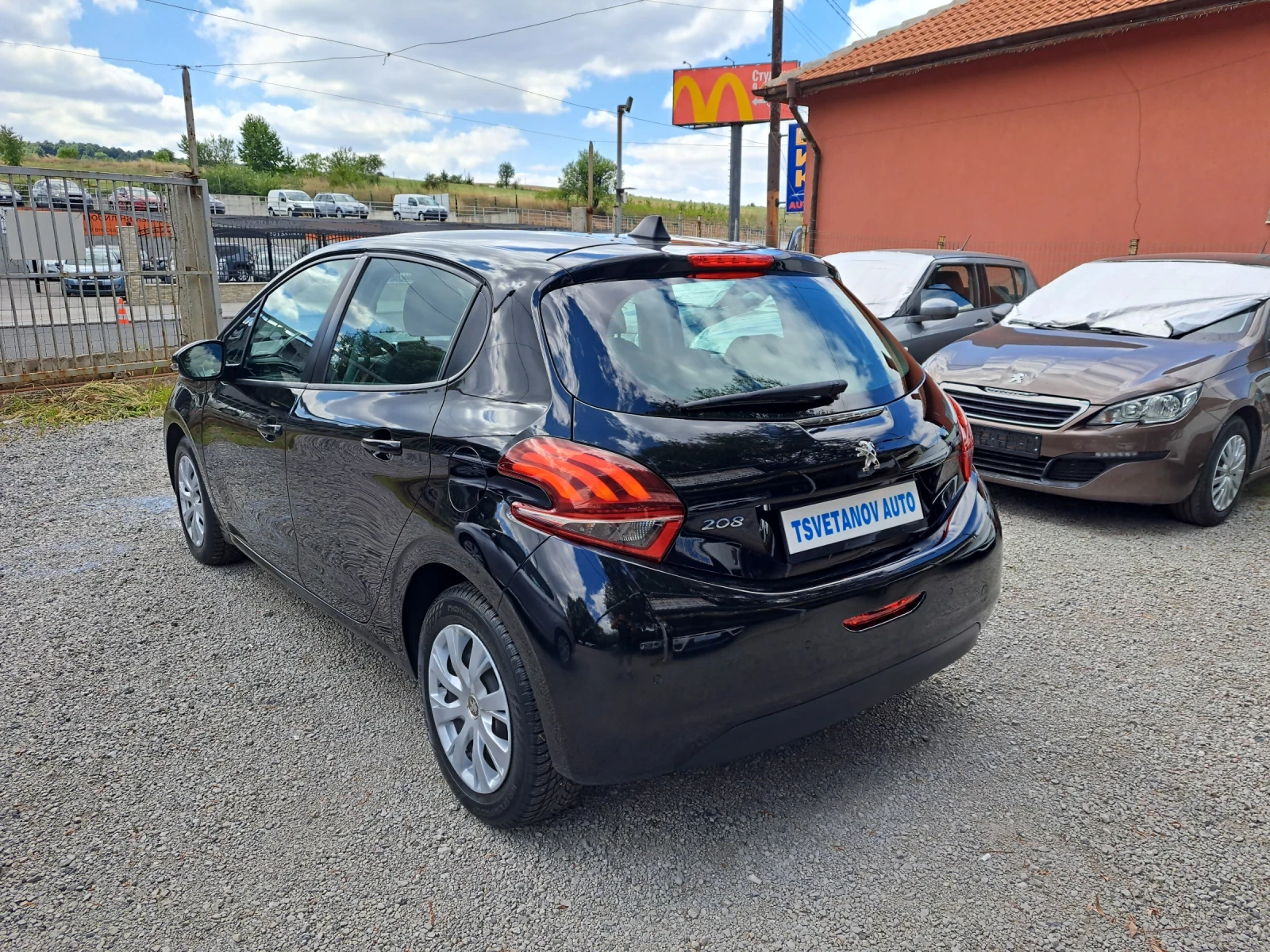 Peugeot 208 1.2i euro 6 - изображение 5