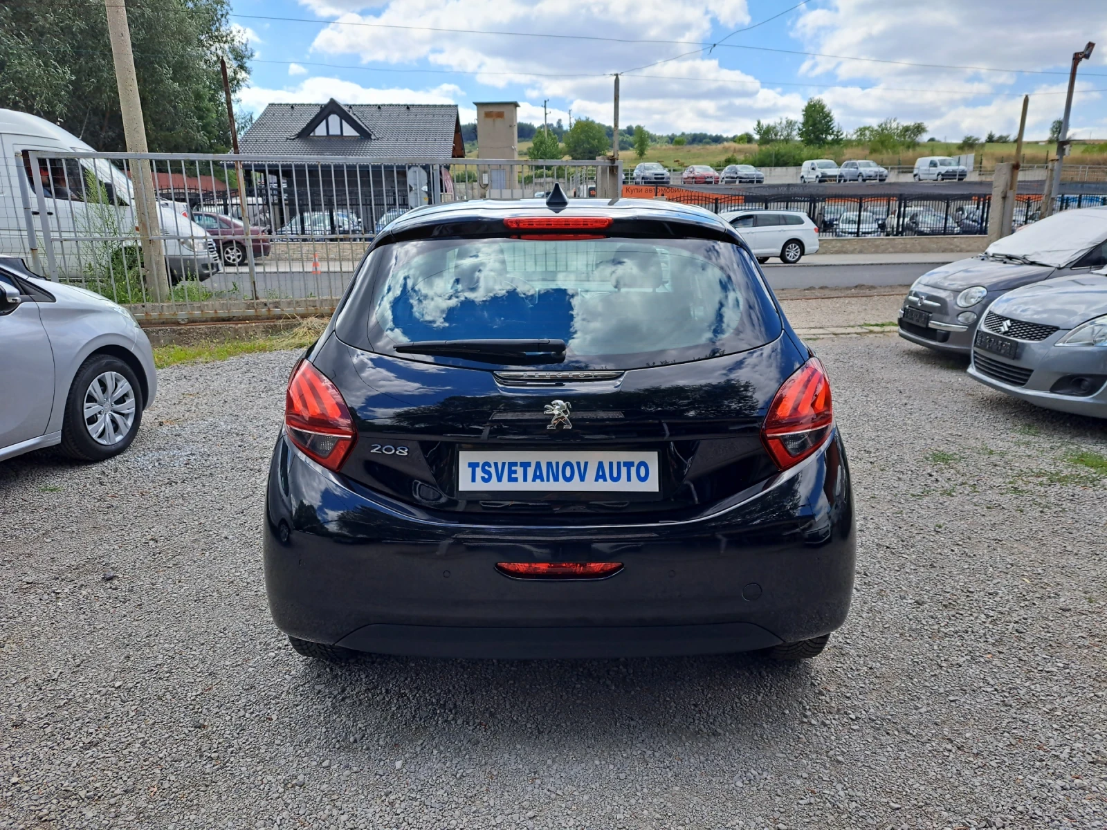 Peugeot 208 1.2i euro 6 - изображение 6