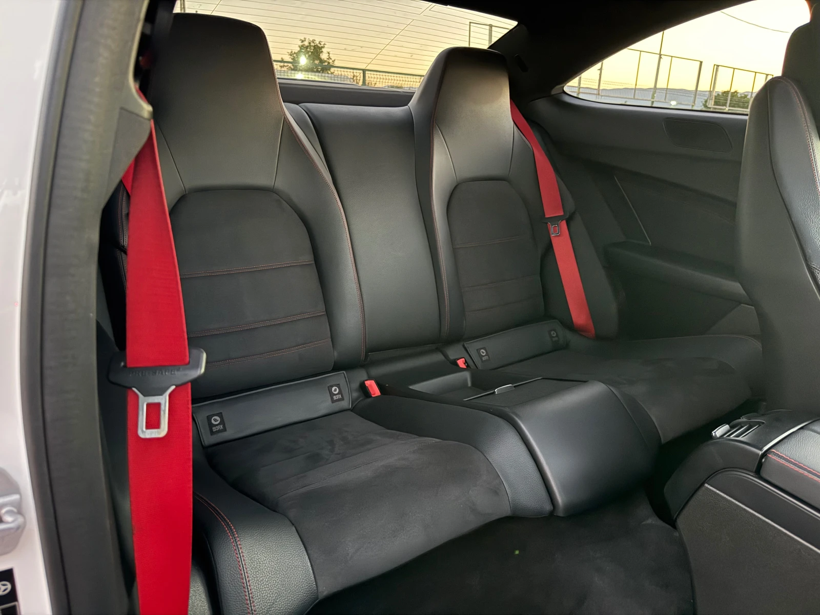 Mercedes-Benz C 250 CDI= 63 AMG= DISTRONIC= KEYLESS= PANORAMA= BLIND S | Mobile.bg   12