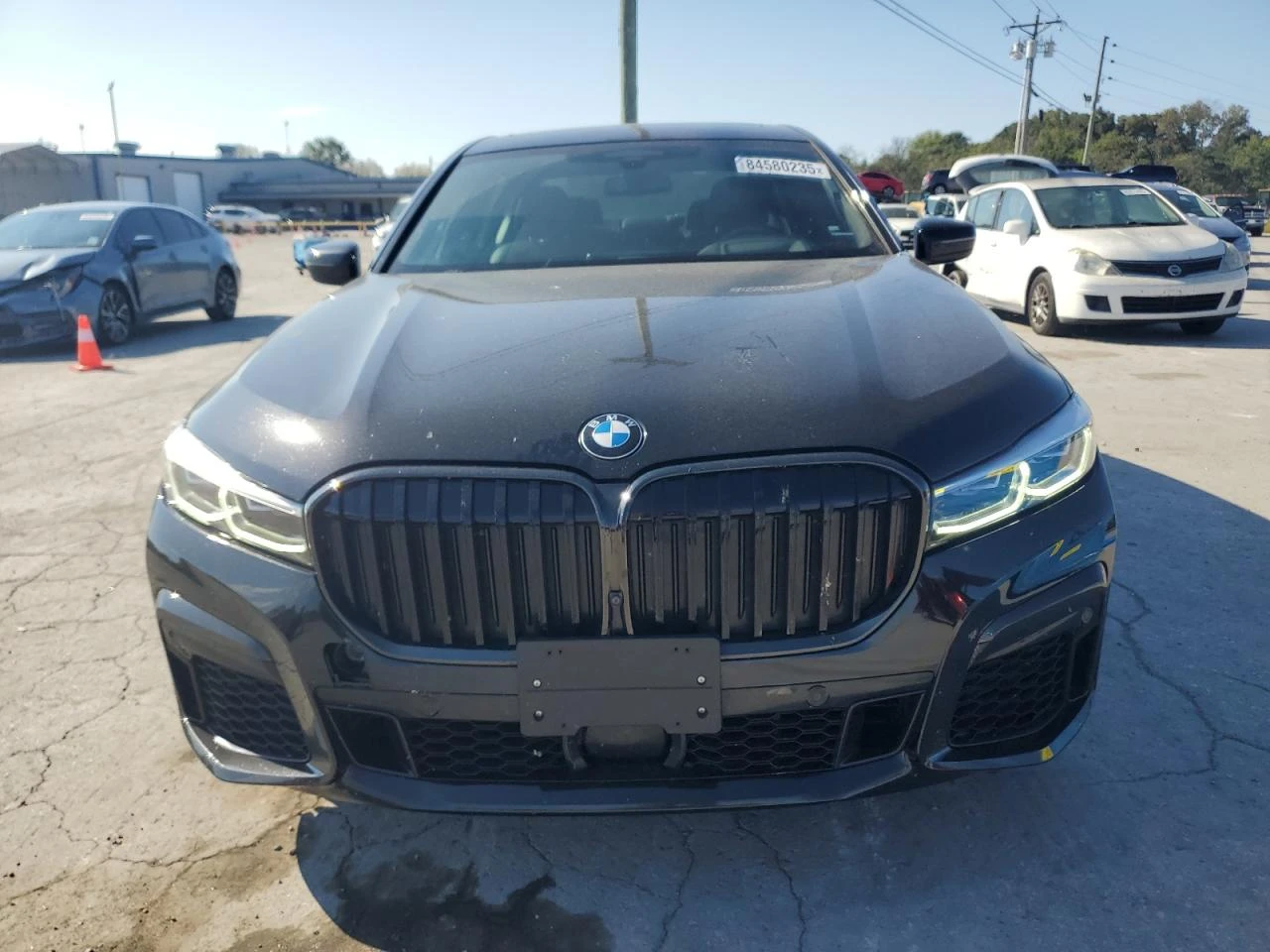 BMW 750 xDrive / Massage Seats / B&W Audio / 530hp /  - изображение 5