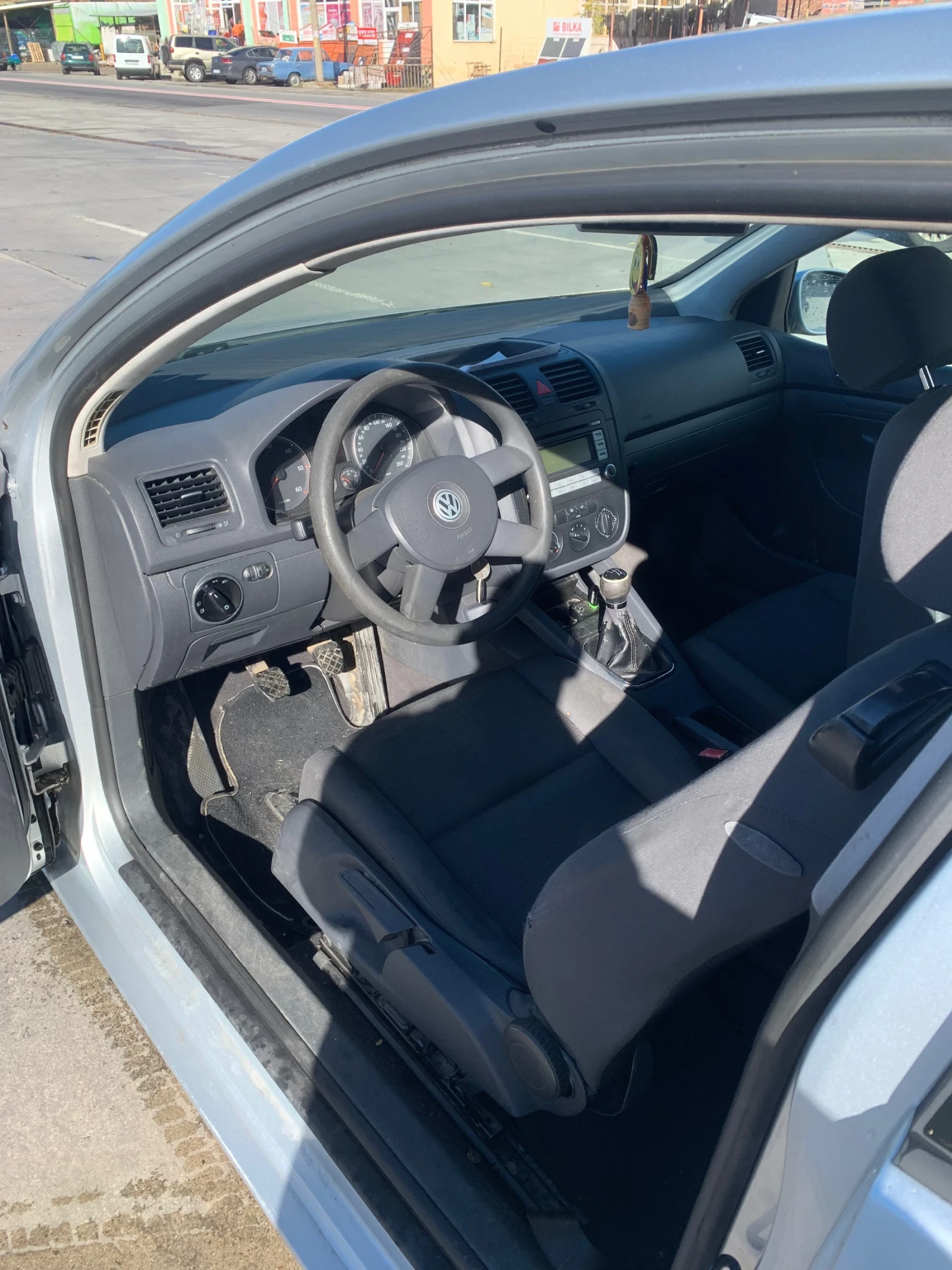 VW Golf | Mobile.bg   7