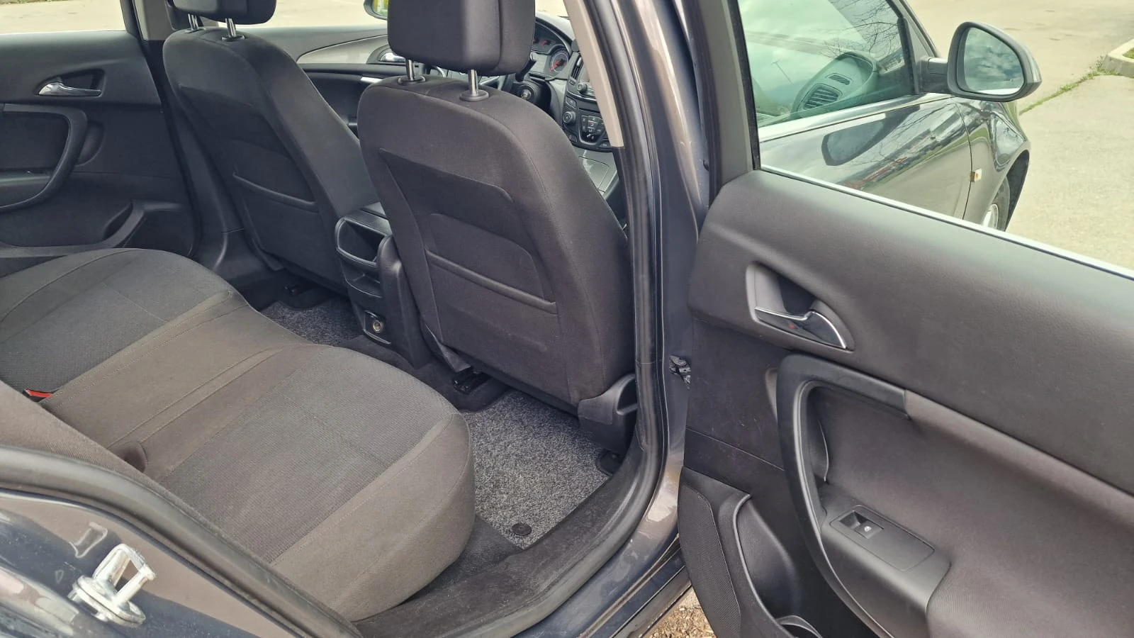 Opel Insignia Sports Tourer 2.0 CDTI EcoFlex | Mobile.bg � ����������� 14