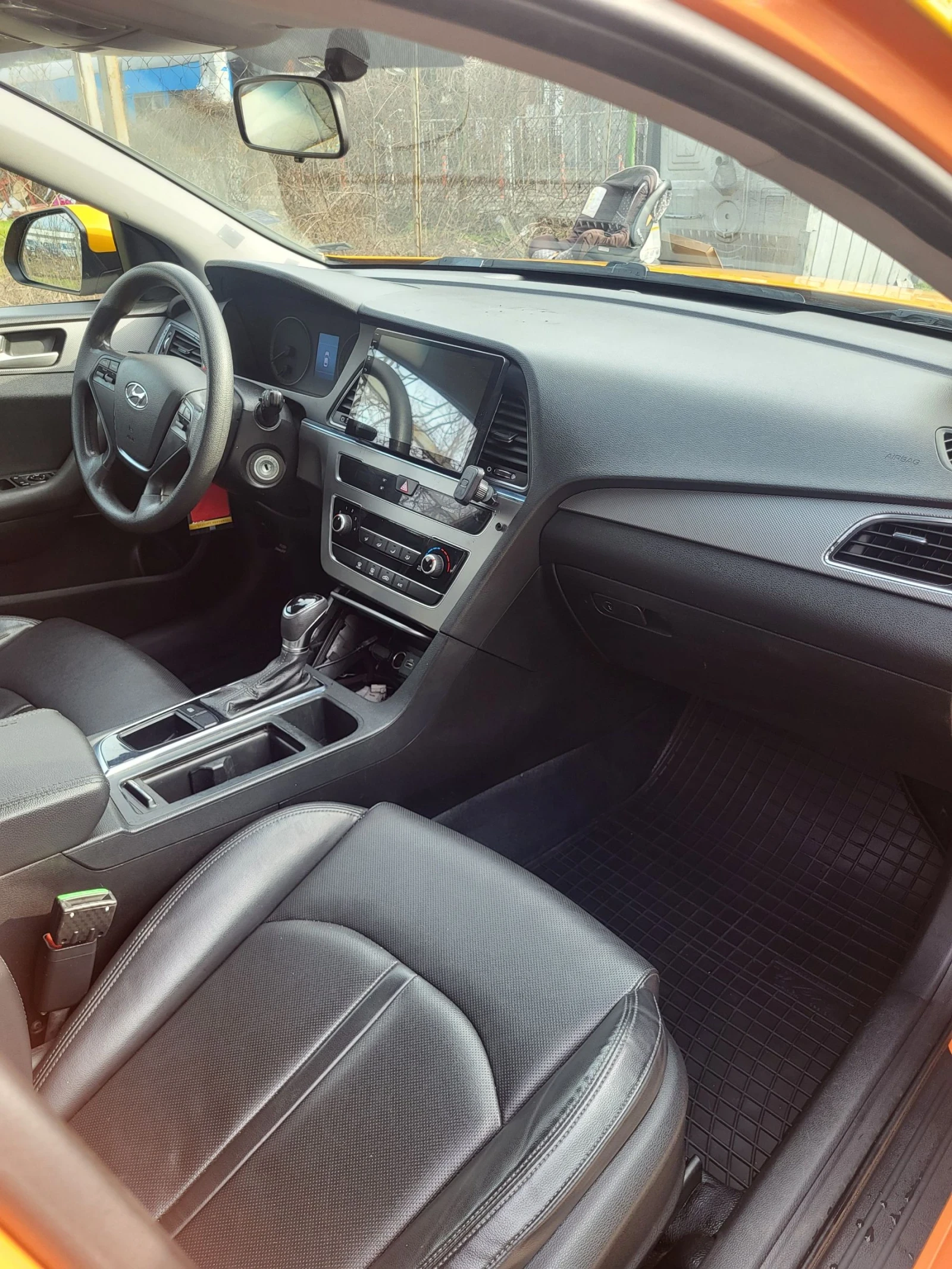 Hyundai Sonata 2.0 150к. газ. - изображение 8