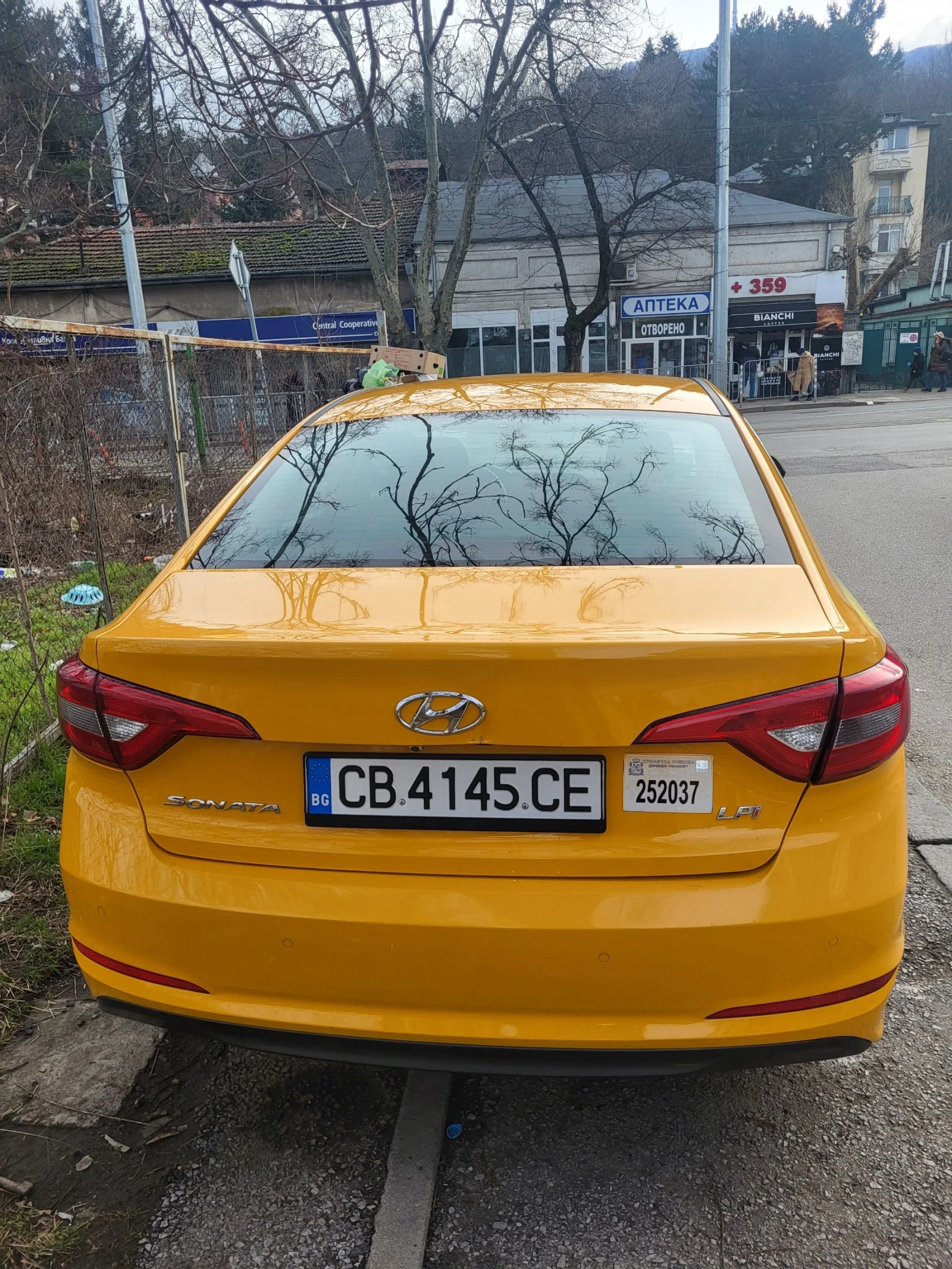 Hyundai Sonata 2.0 150к. газ. - изображение 4