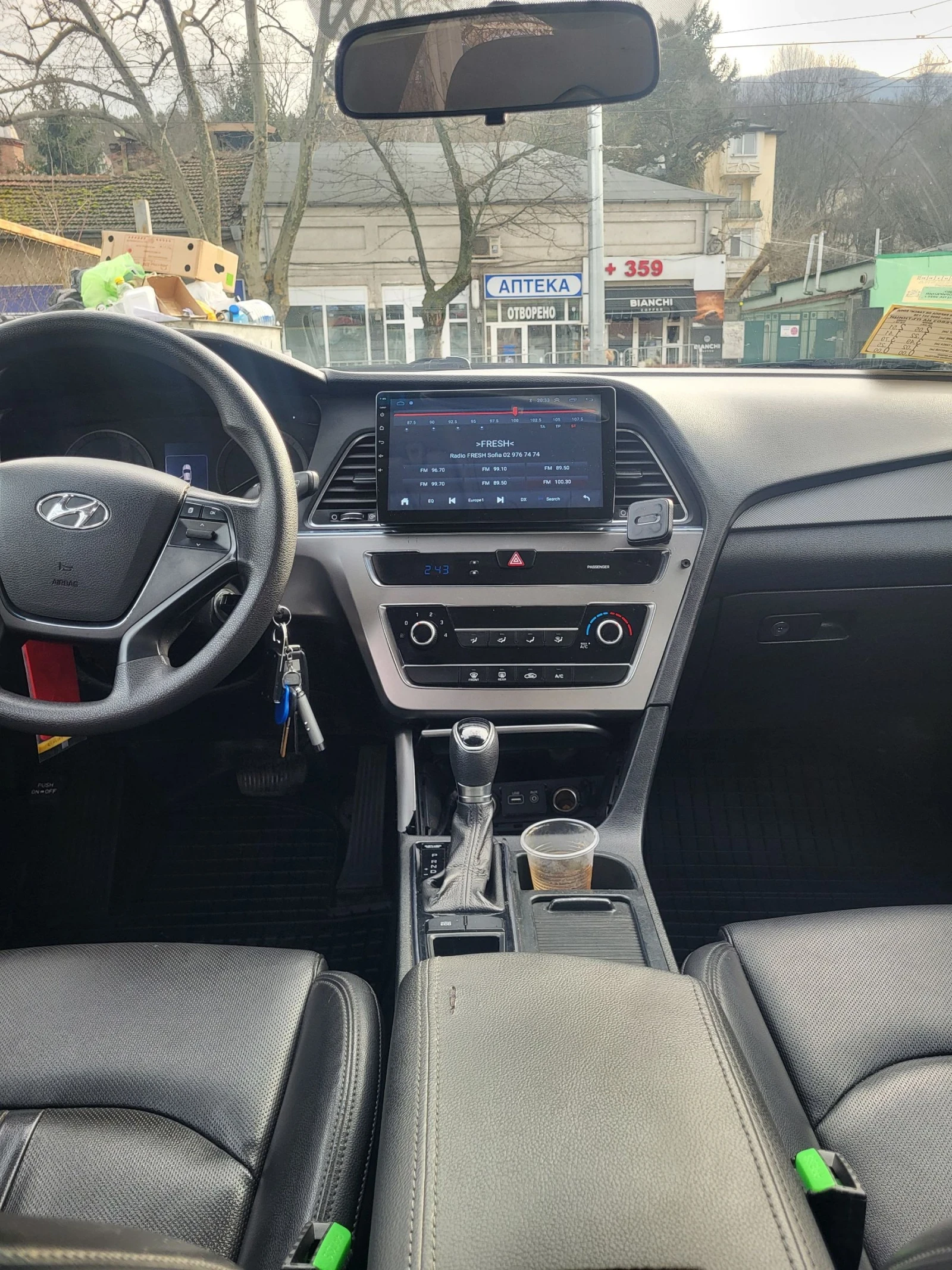 Hyundai Sonata 2.0 150к. газ. - изображение 7