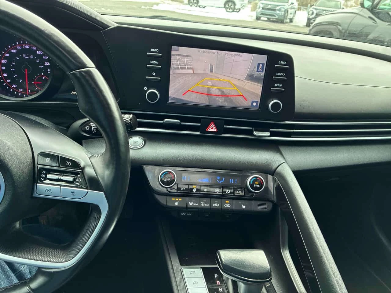 Hyundai Elantra * Ultimate * CARFAX * ЦЕНА ДО БГ - изображение 9