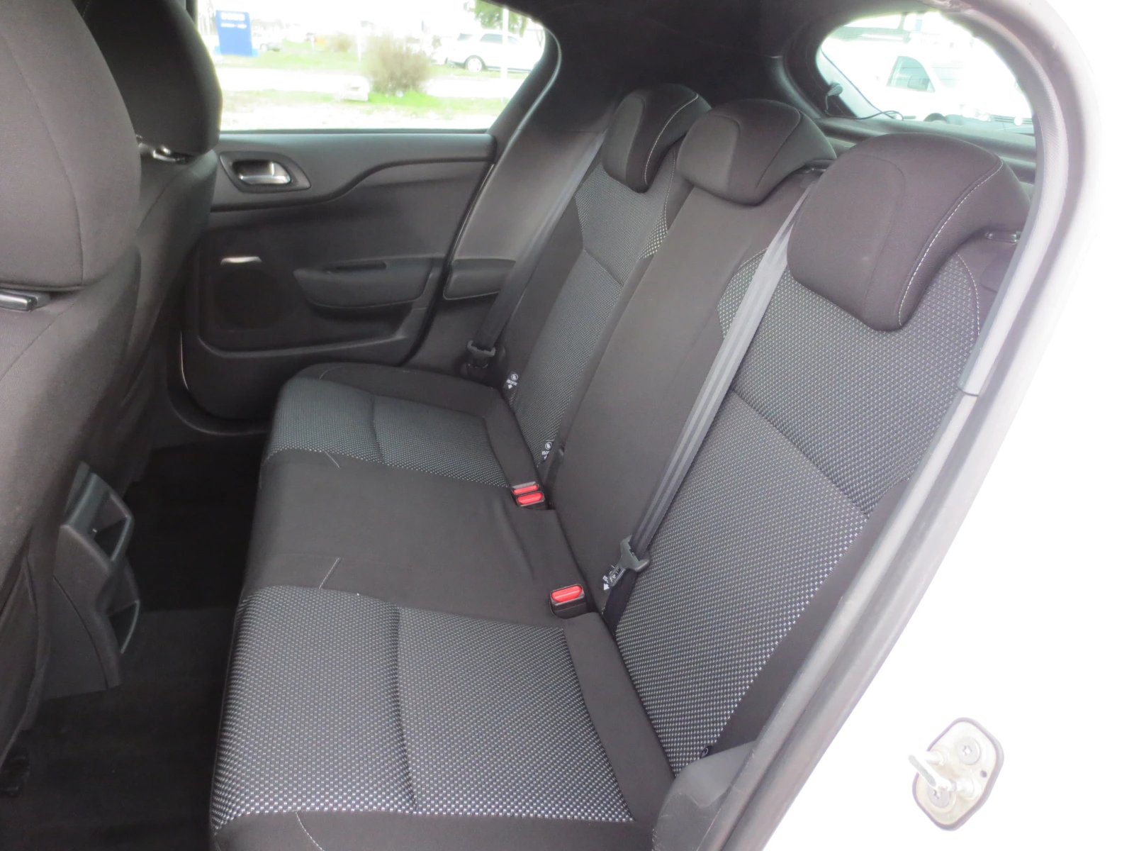 Citroen DS4 1.6 e-HDI | Mobile.bg � ����������� 13