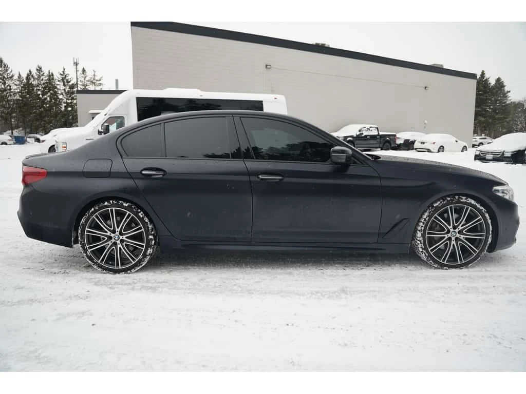 BMW 540 * xDrive * CARFAX * ��������� ���� �� ����� | Mobile.bg � ����������� 3
