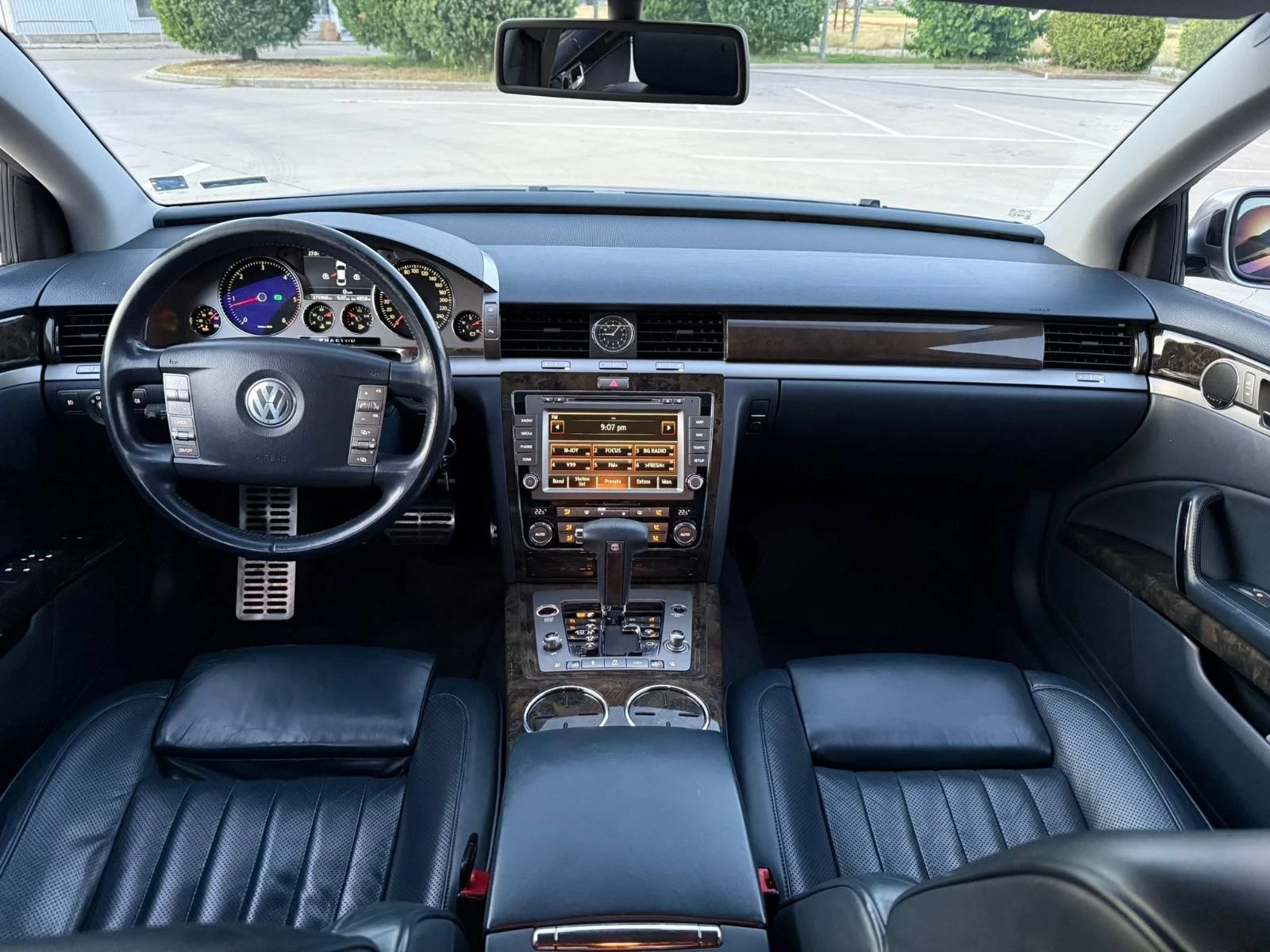 VW Phaeton, снимка 12 - Автомобили и джипове - 54250792