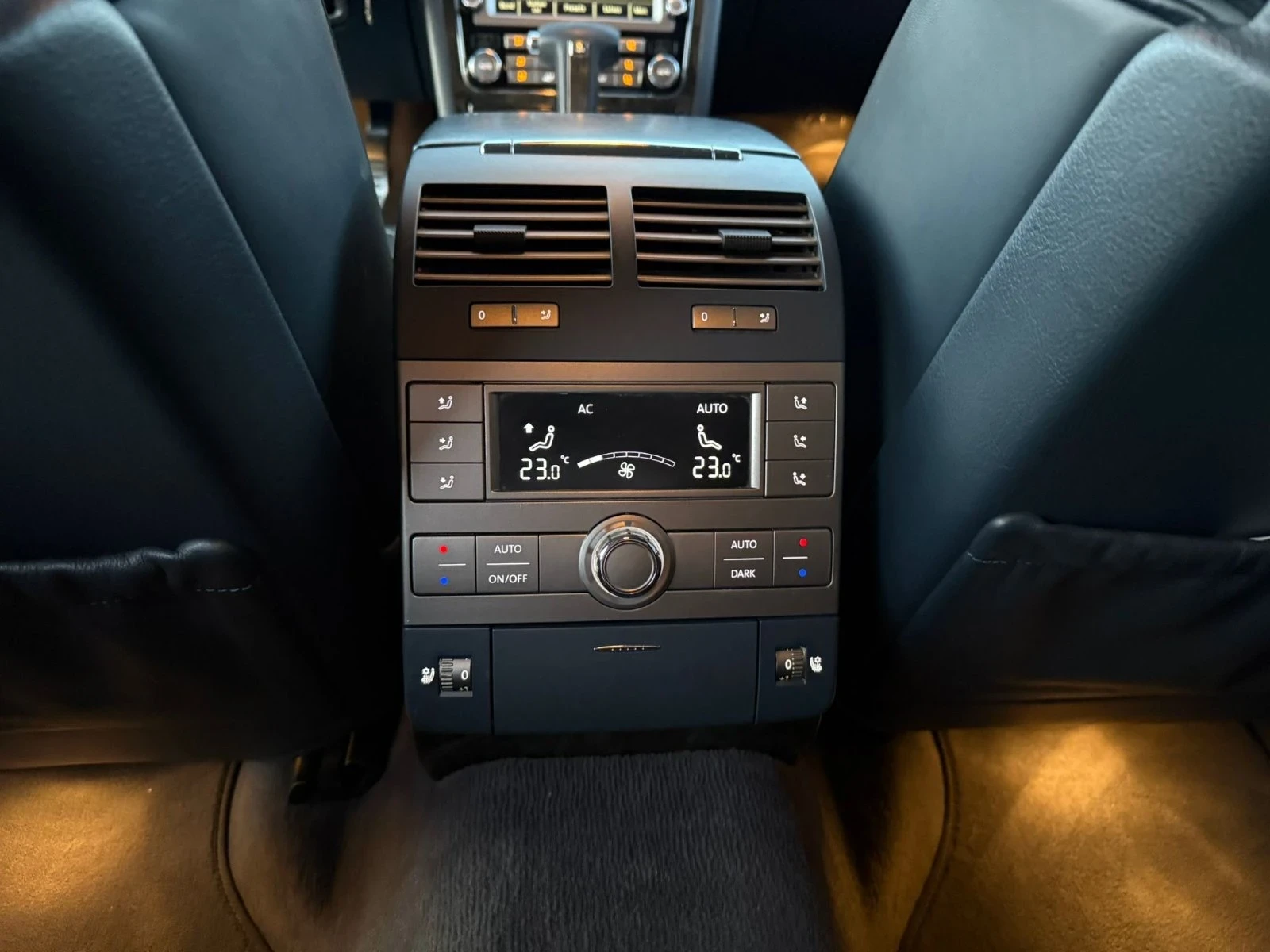 VW Phaeton, снимка 11 - Автомобили и джипове - 54250792