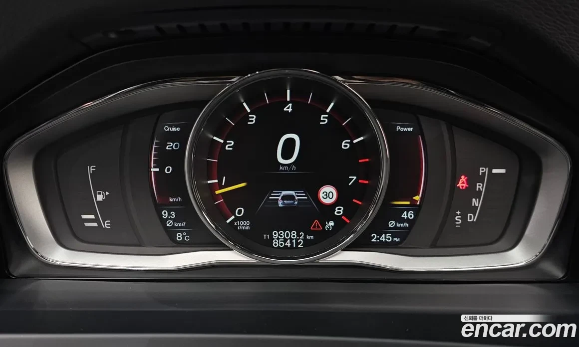 Volvo V60 AWD * 85 000KM * LANE ASSIST * BLIND SPOT, снимка 7 - Автомобили и джипове - 54345950