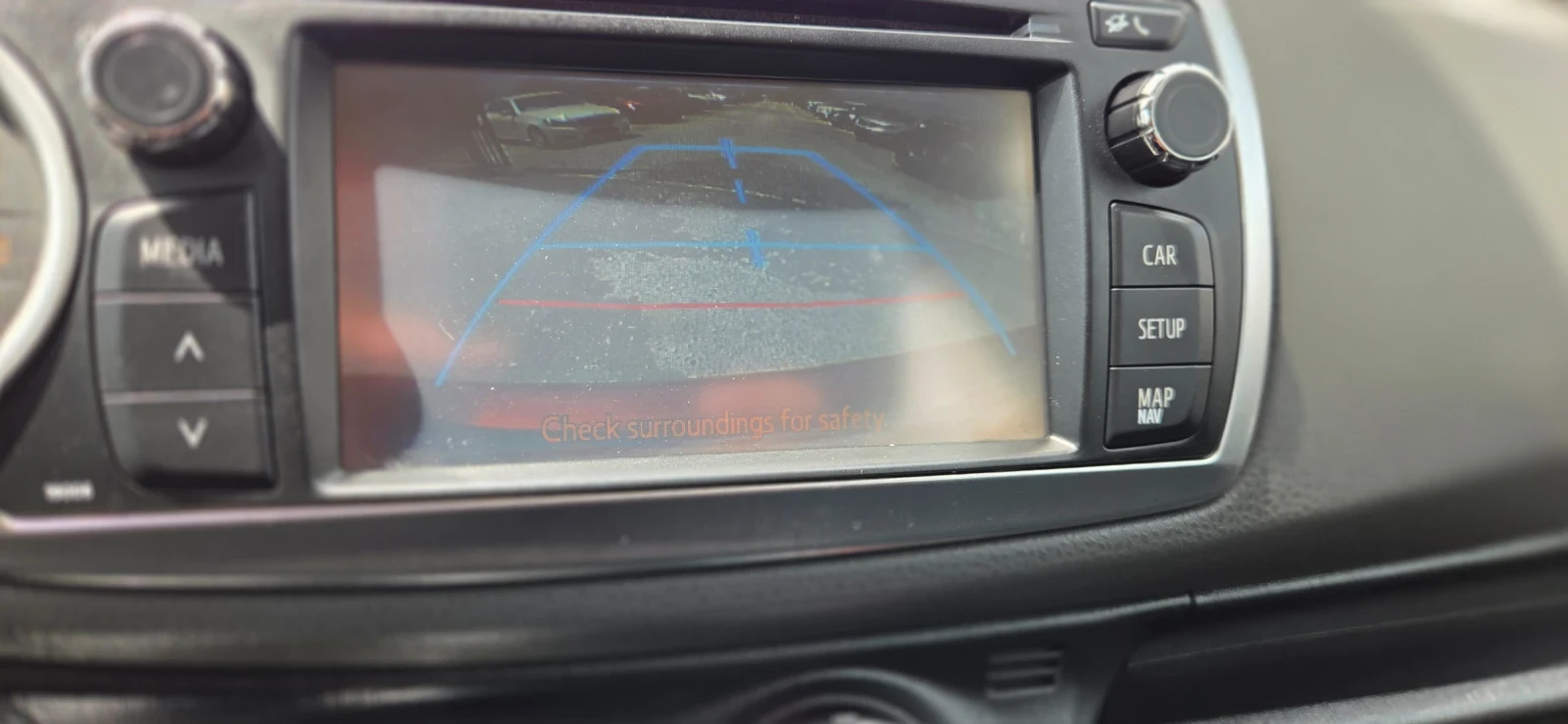Toyota Yaris, снимка 14 - Автомобили и джипове - 54409395