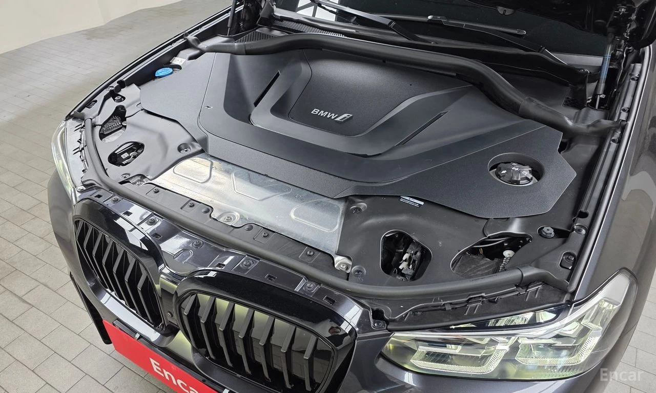 BMW iX3 * M-SPORT* КОЖА* ПОДГРЕВ* ПАНОРАМА* HEAD-UP* , снимка 6 - Автомобили и джипове - 54446274