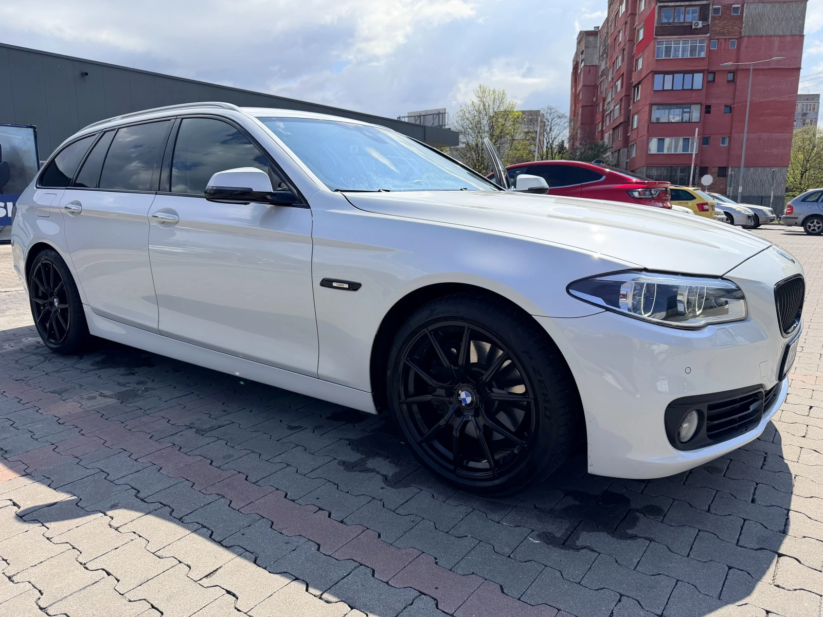 BMW 530 F11| Digital| Full LED, снимка 2 - Автомобили и джипове - 54617551