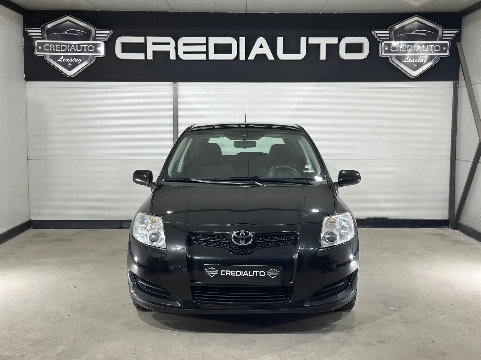 Toyota Auris, снимка 2 - Автомобили и джипове - 54638771
