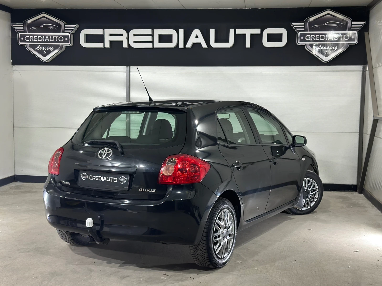 Toyota Auris, снимка 6 - Автомобили и джипове - 54638771