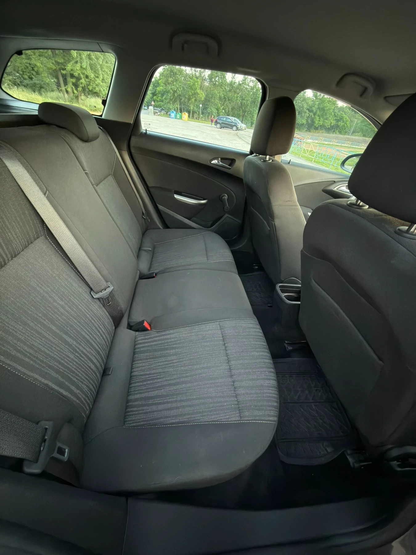 Opel Astra, снимка 9 - Автомобили и джипове - 54693297