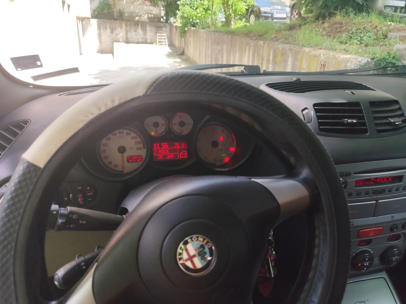 Alfa Romeo Gt, снимка 7 - Автомобили и джипове - 54736806