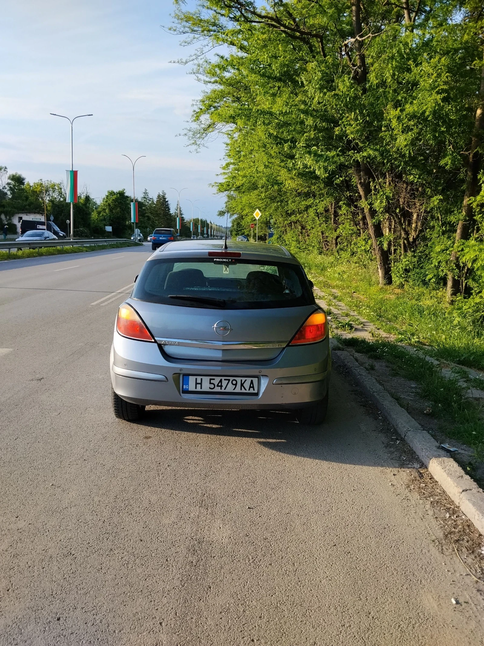 Opel Astra 1.7 cdti 100, снимка 7 - Автомобили и джипове - 54962321