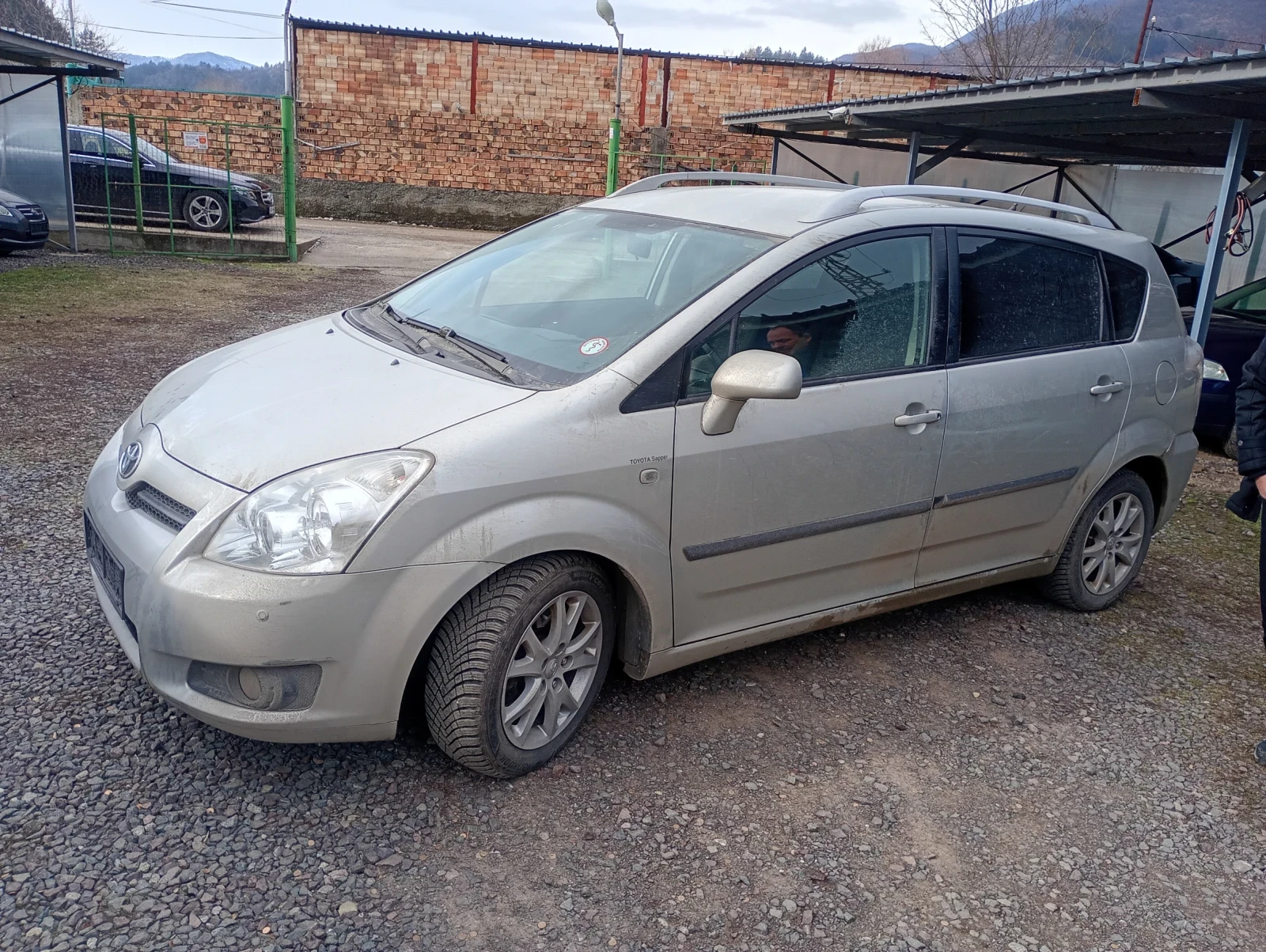 Toyota Corolla verso D-4D , снимка 5 - Автомобили и джипове - 54928467