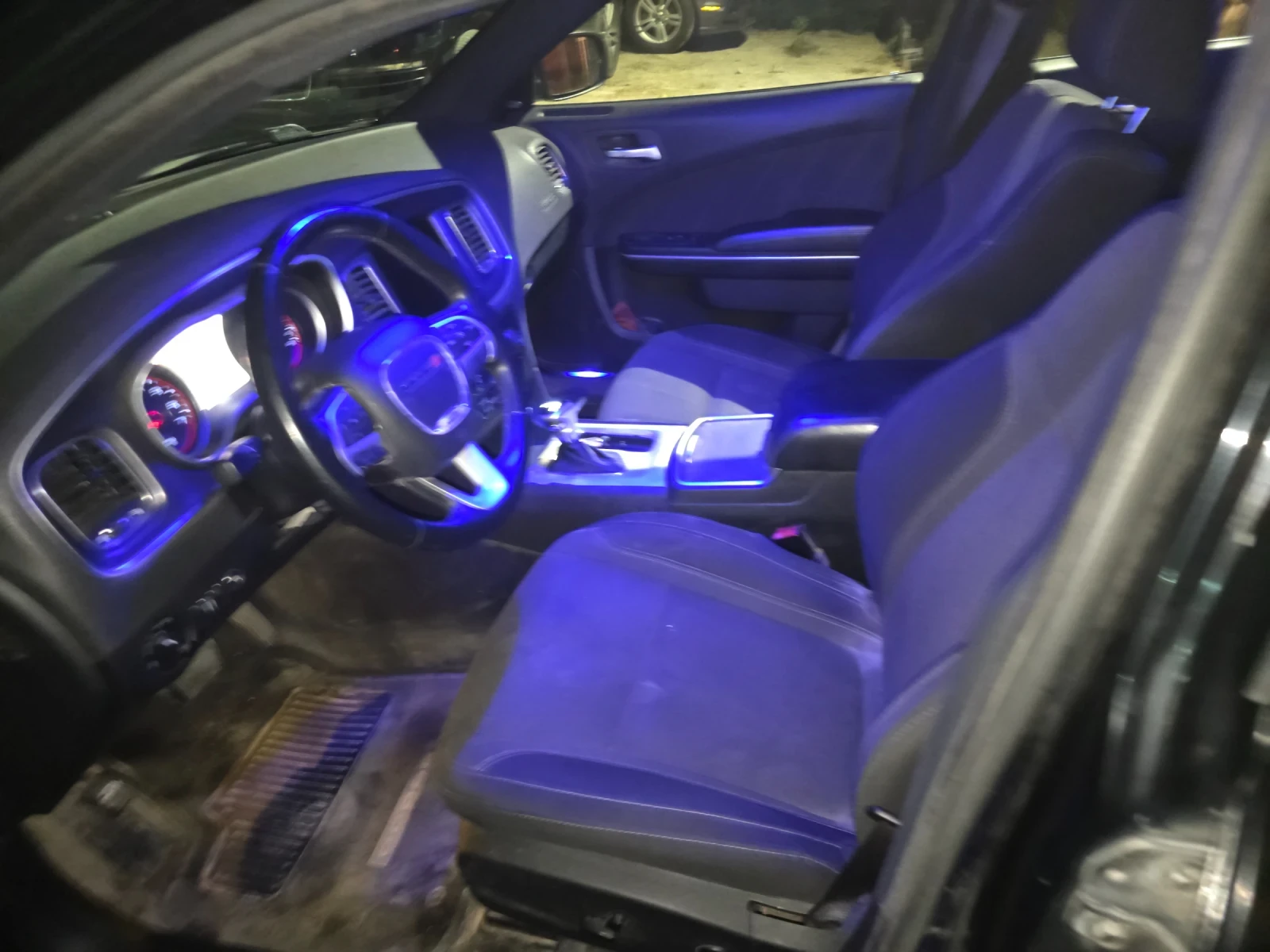 Dodge Charger 3.6, снимка 12 - Автомобили и джипове - 54974345