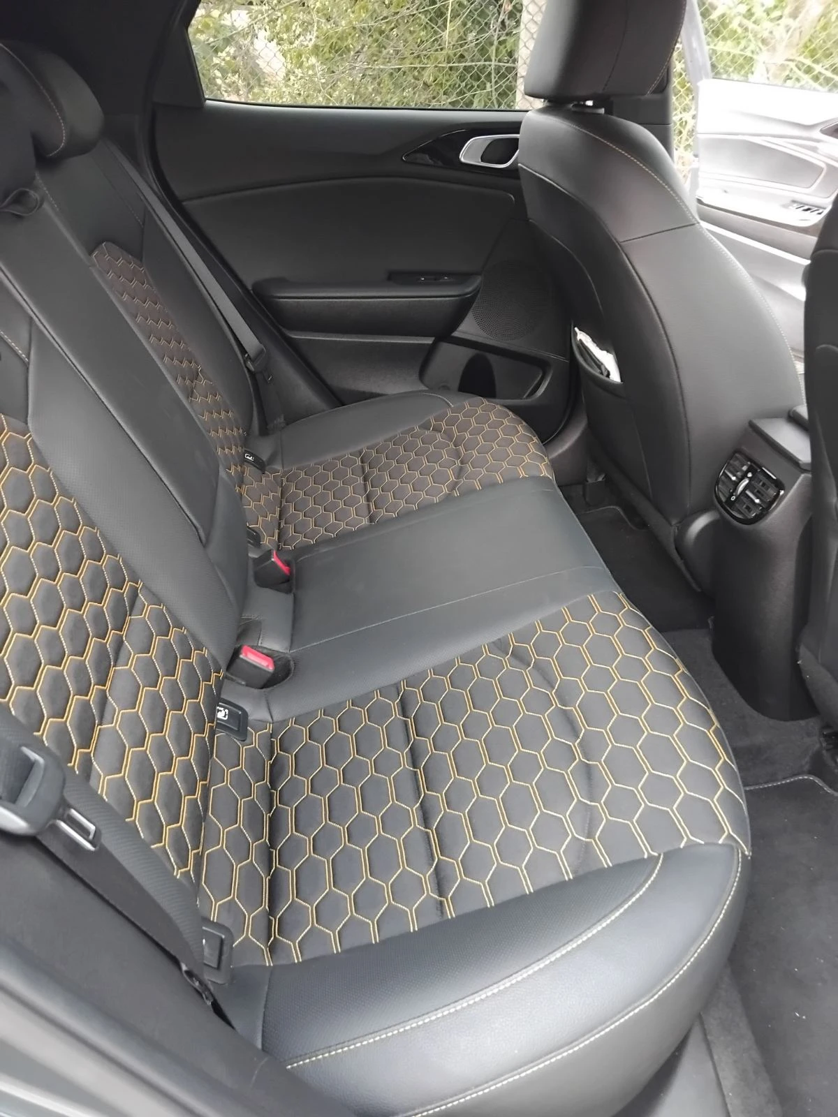 Kia XCeed 1.5 T-GDi  Premium Plus | Mobile.bg � ����������� 10