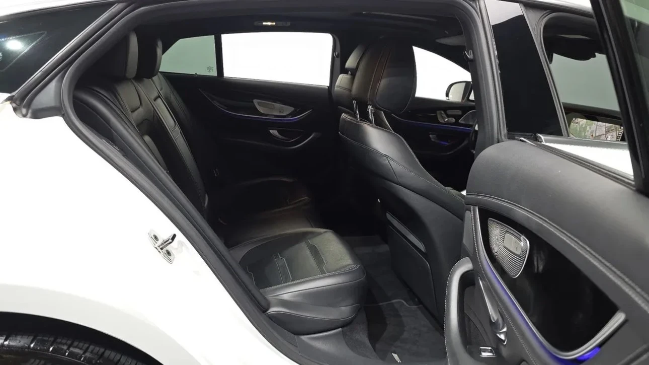 Mercedes-Benz AMG GT, снимка 13 - Автомобили и джипове - 55694596
