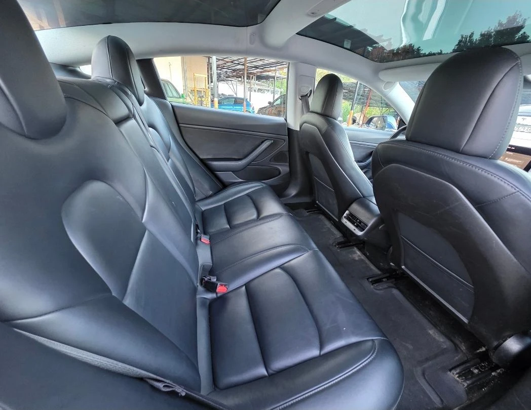 Tesla Model 3  4х4 Европейска Long Range, снимка 13 - Автомобили и джипове - 55984480