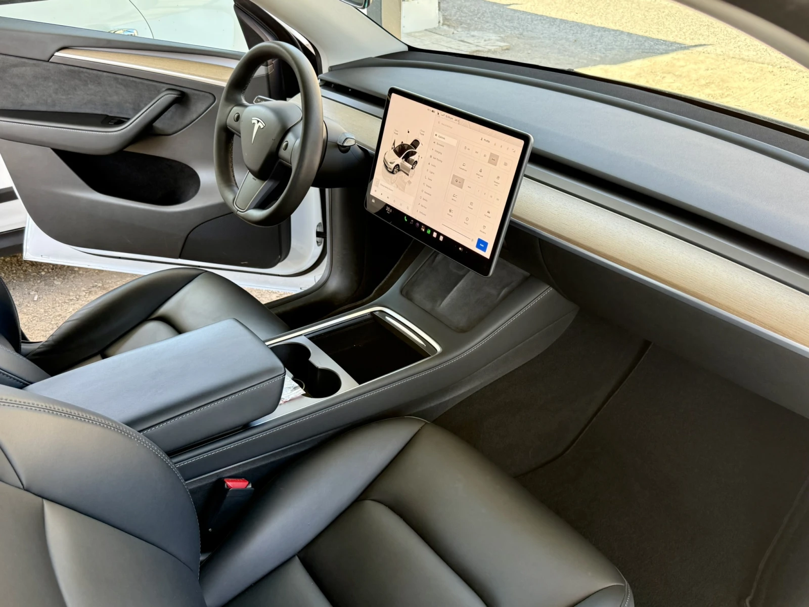 Tesla Model Y  Dual Motor 75 kwh, снимка 12 - Автомобили и джипове - 56015522