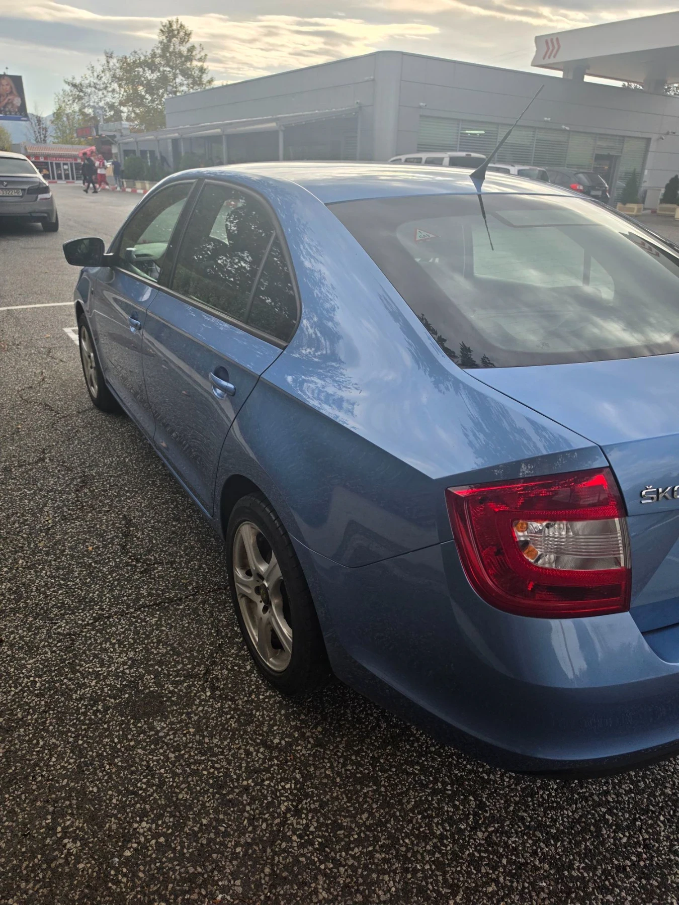 Skoda Rapid 1.2 , снимка 5 - Автомобили и джипове - 56426093