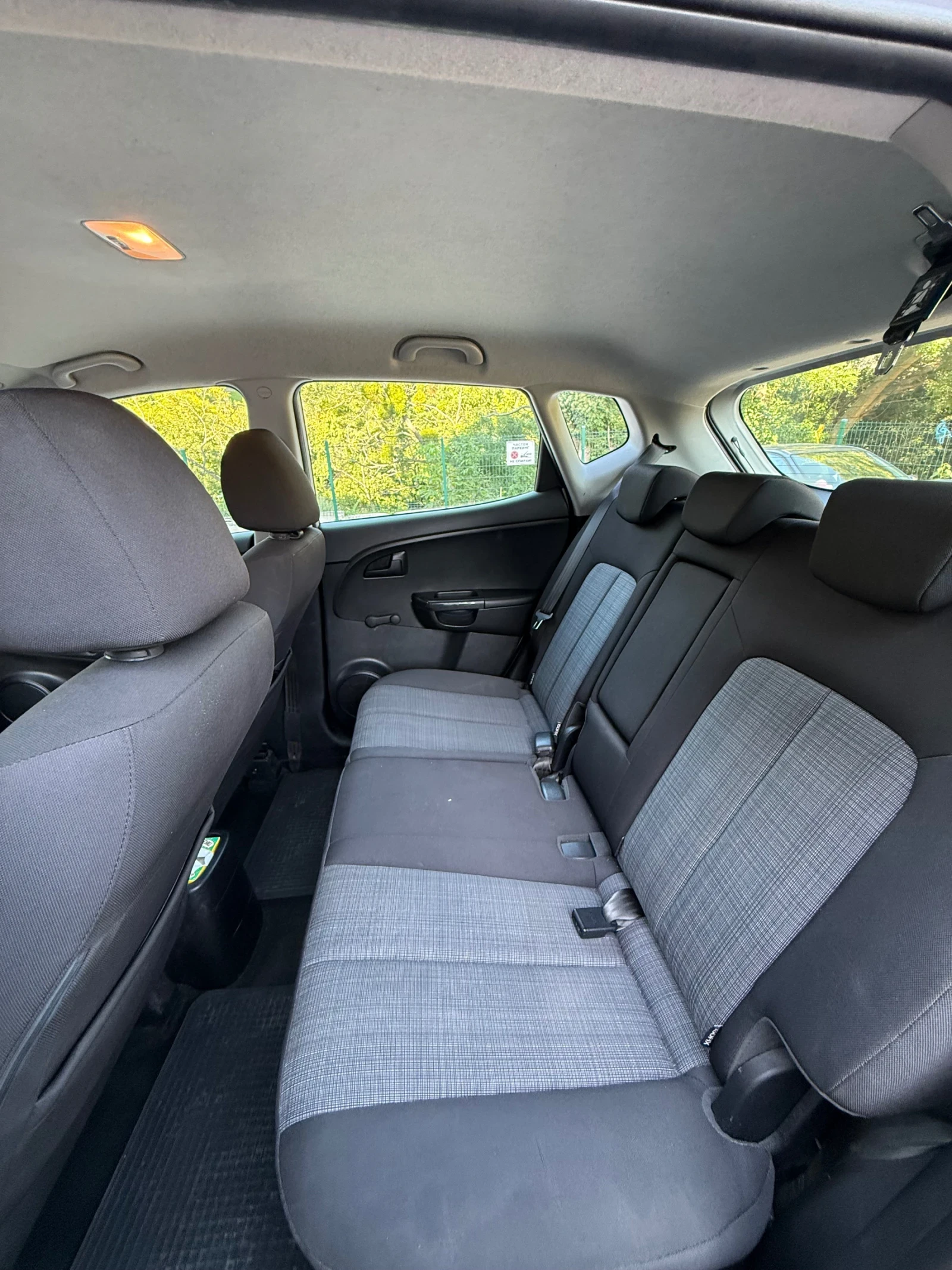 Kia Venga, снимка 14 - Автомобили и джипове - 56569283
