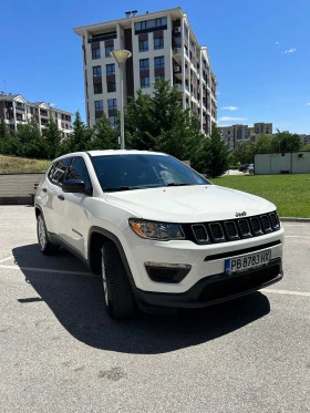 Jeep Compass 2.4, BENZIN 180 к.с. - изображение 1