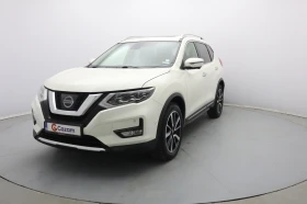 ������ Nissan X-trail