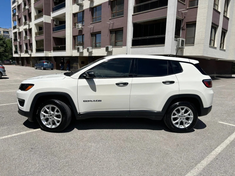 Jeep Compass 2.4, БЕНЗИН, 180 к.с., снимка 4 - Автомобили и джипове - 47298827