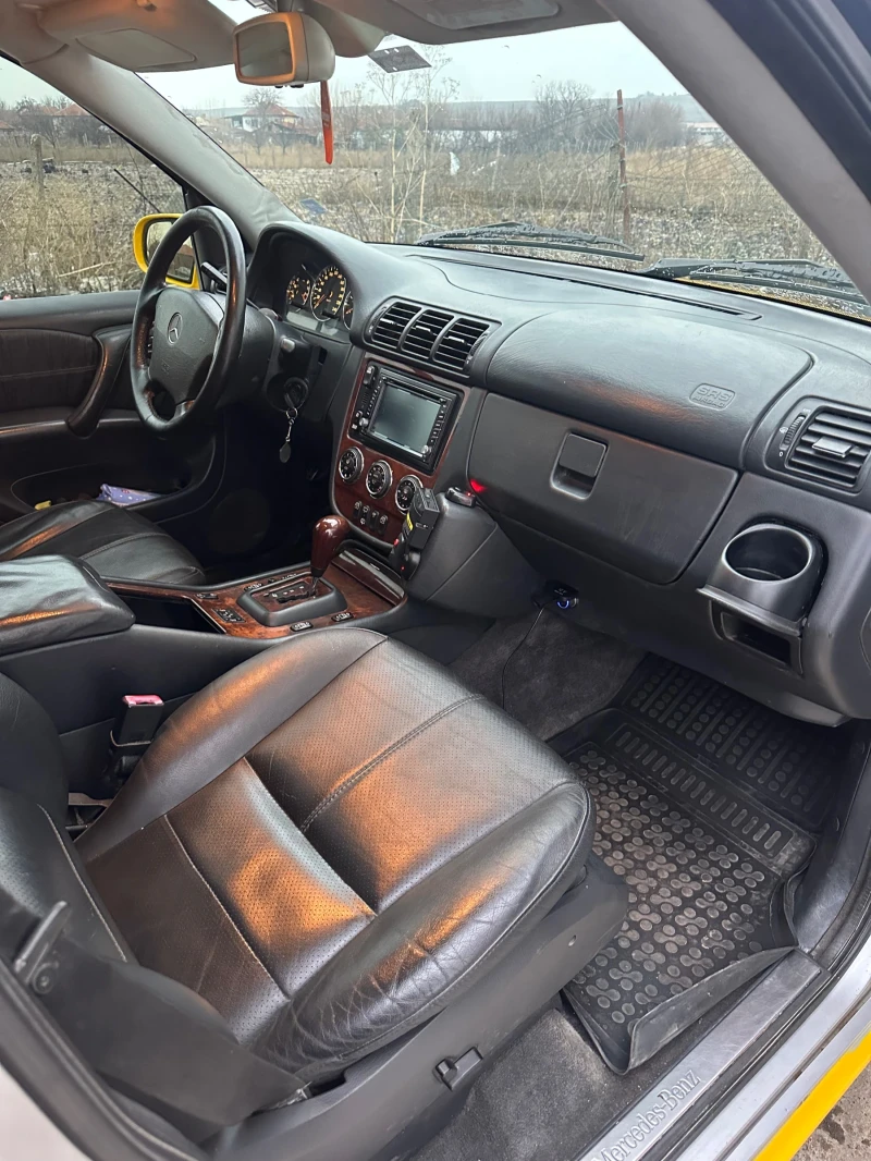 Mercedes-Benz ML 400 4.0, снимка 6 - Автомобили и джипове - 48308876